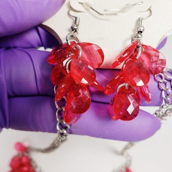 Women's Stunning Silver tone & Red Pink Beaded Necklace - Cluster beads Earrings - Picture 4 of 8